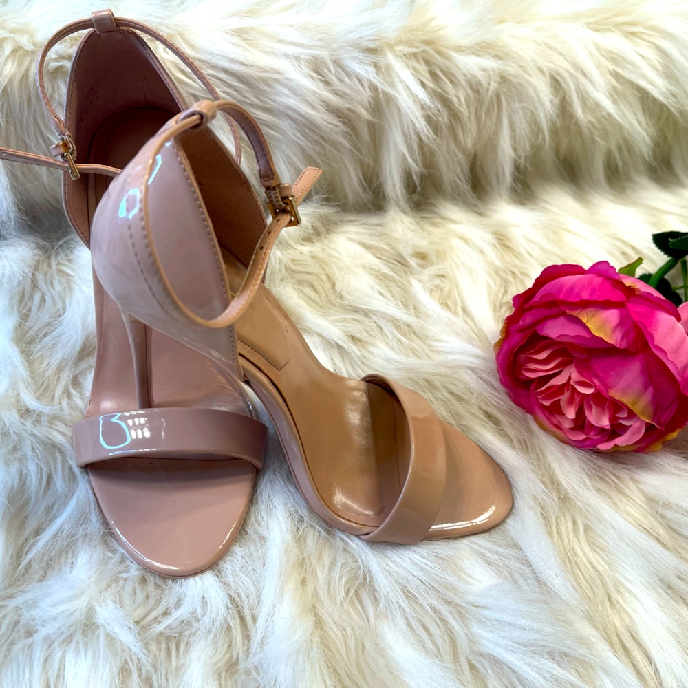 Also- Pale pink strap heels